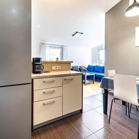 Apartament 2 Bedroom Gorgeous In *